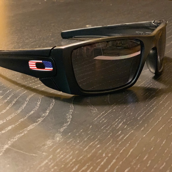 oakley fuel cell with american flag